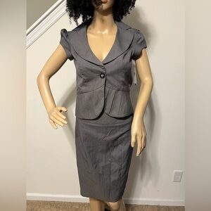 juniors A. Byer Gray Blazer and skirt suit small size 3 new